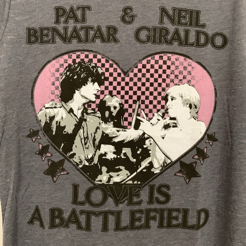 NWOT Pat Benatar & Neil Giraldo Love Is A Battlefield Tee RECYCLED KARMA - Picture 2 of 5